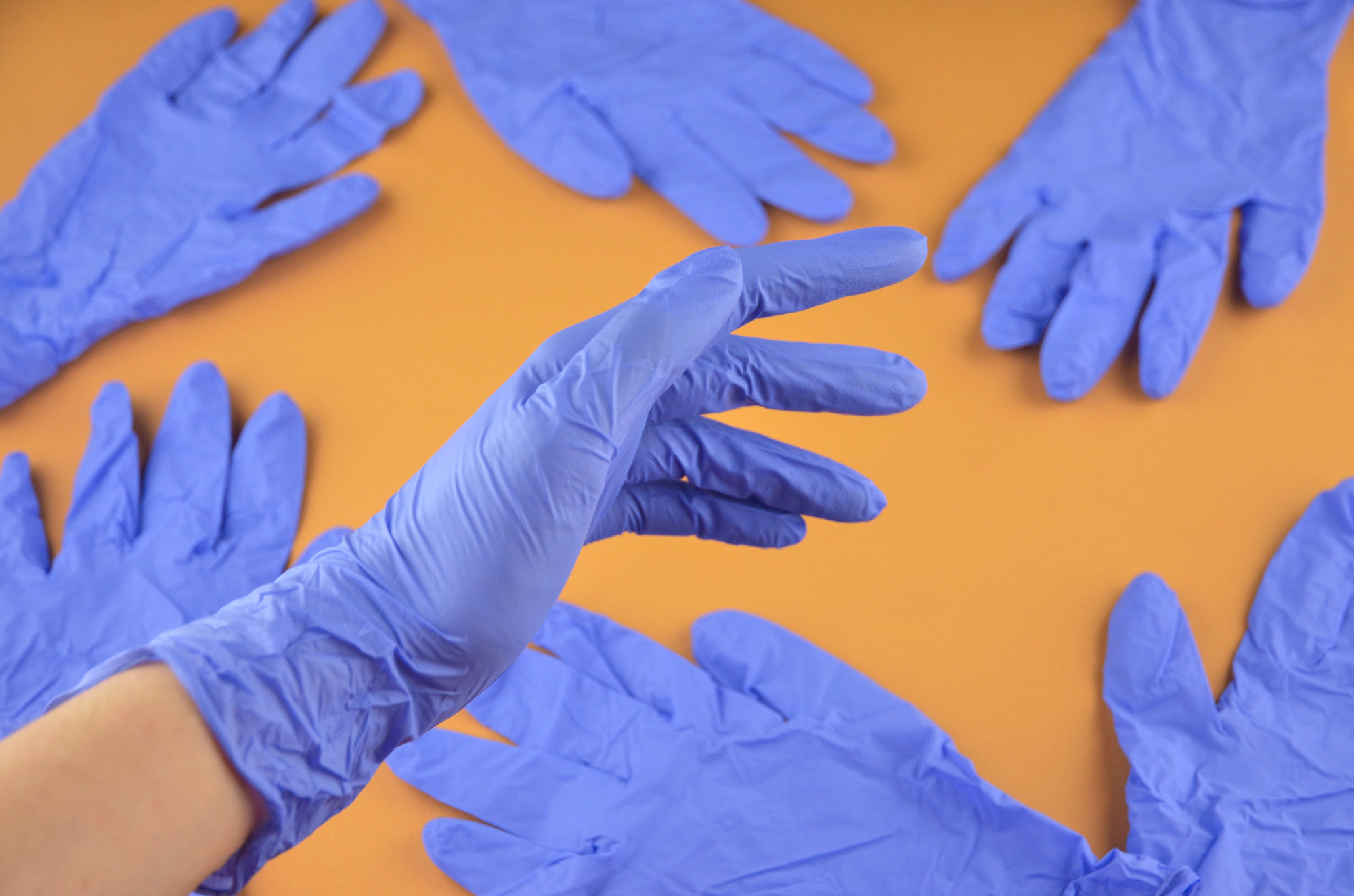 Uporaba rokavice za enkratno uporabo je vsestranska